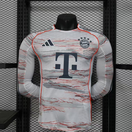 FC Bayern Munich 2024/25 Third
