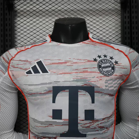 FC Bayern Munich 2024/25 Third